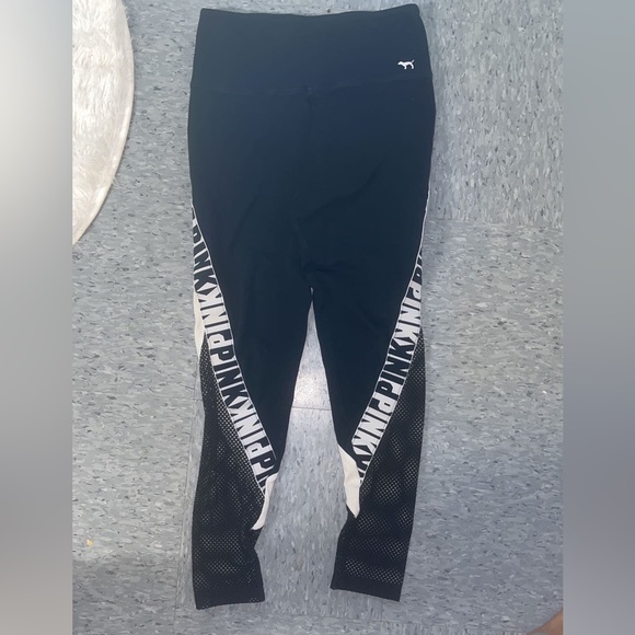 Victoria secret pink leggings - Picture 3 of 3